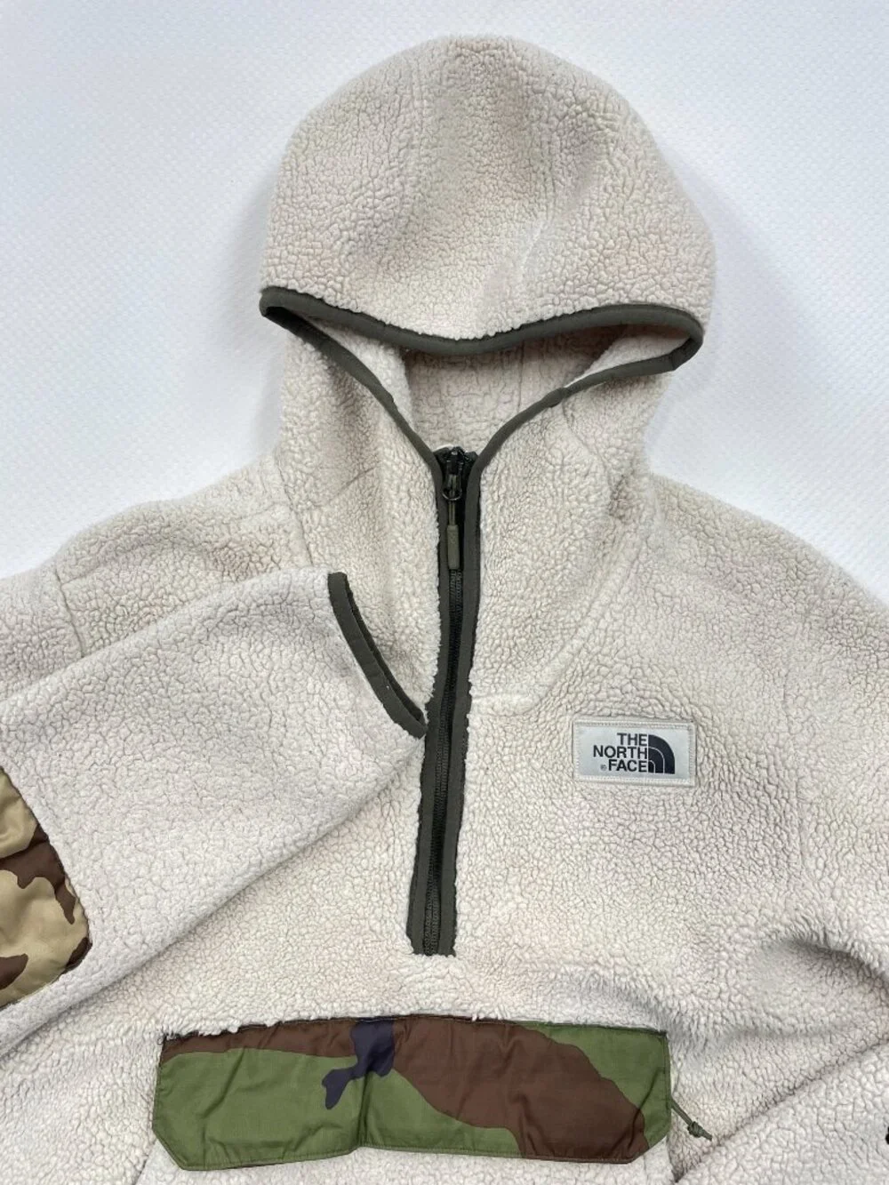 The North Face Ivory Camouflage Sherpa Fleece Pullover Hoodie Jacket Camo Mens S
